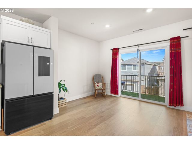 15081 Nw ORCHID St, Portland, OR 97229