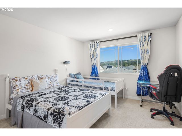 15081 Nw ORCHID St, Portland, OR 97229