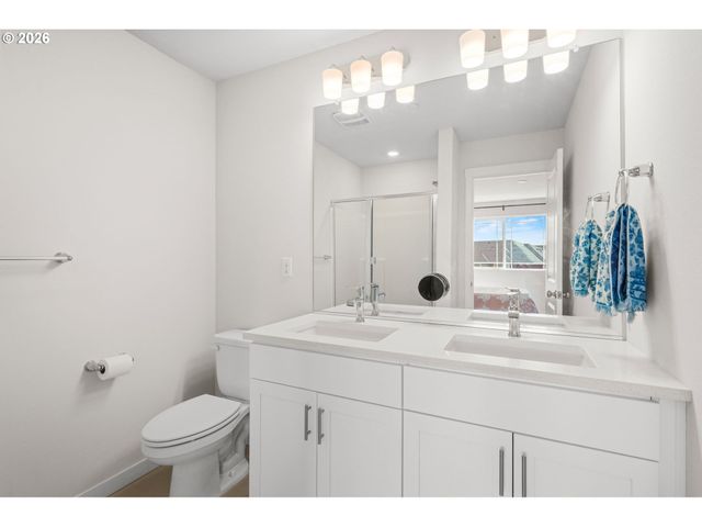 15081 Nw ORCHID St, Portland, OR 97229