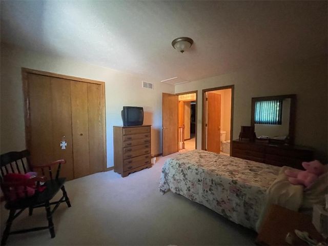 1445 Winterberry Ct 2B, Hermitage, PA 16148