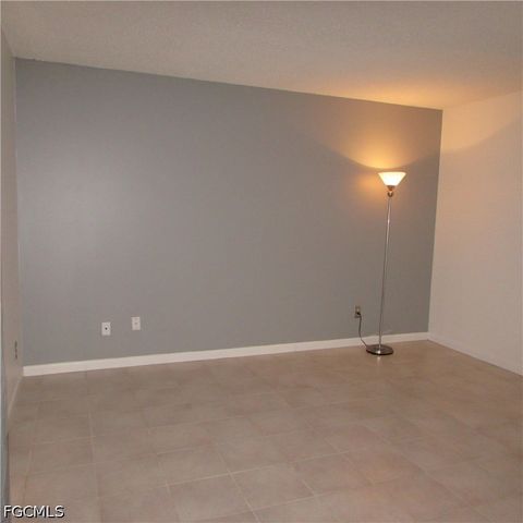 1442 Park Shore CIR 1, Fort Myers, FL 33901