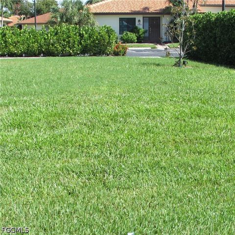 1442 Park Shore CIR 1, Fort Myers, FL 33901