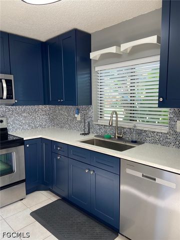 1442 Park Shore CIR 1, Fort Myers, FL 33901