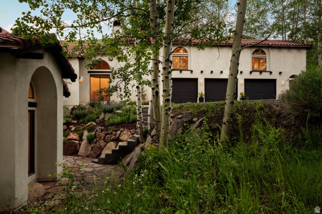 Image 4 of property listing at 2389 DAYBREAKER DR, Park City, UT 84098