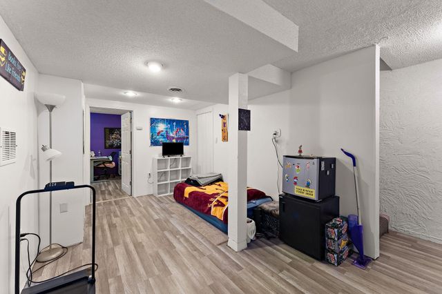 2460 Crestwood Drive, North Saint Paul, MN 55109