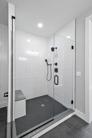 5820 Heights Boulevard, Sterling Heights, MI 48314