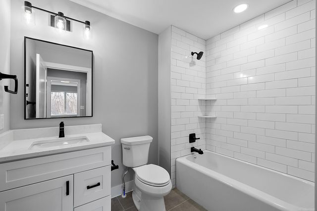 5820 Heights Boulevard, Sterling Heights, MI 48314