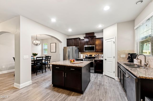 113 Lyonshall Street, Fuquay Varina, NC 27526