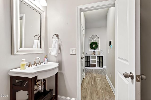 113 Lyonshall Street, Fuquay Varina, NC 27526