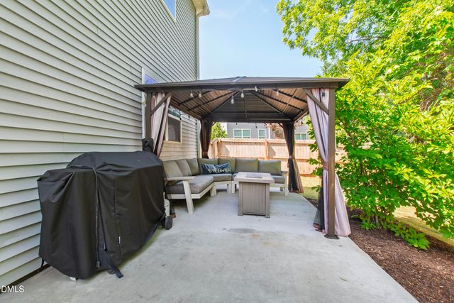 113 Lyonshall Street, Fuquay Varina, NC 27526
