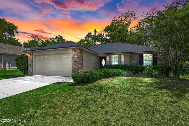 8634 HAMMOND FOREST Drive, Jacksonville, FL 32221