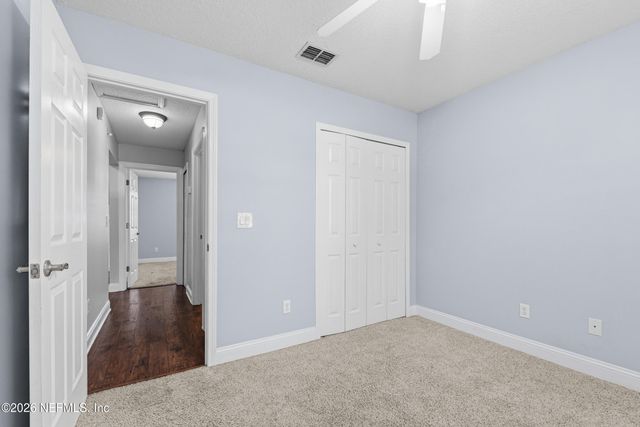 8634 HAMMOND FOREST Drive, Jacksonville, FL 32221