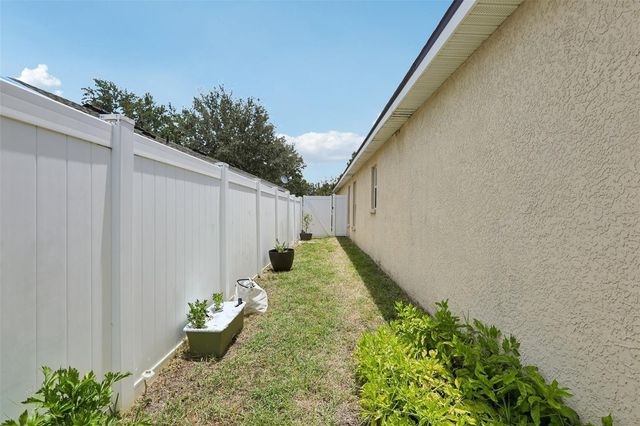 11339 PALM ISLAND AVENUE, Riverview, FL 33569
