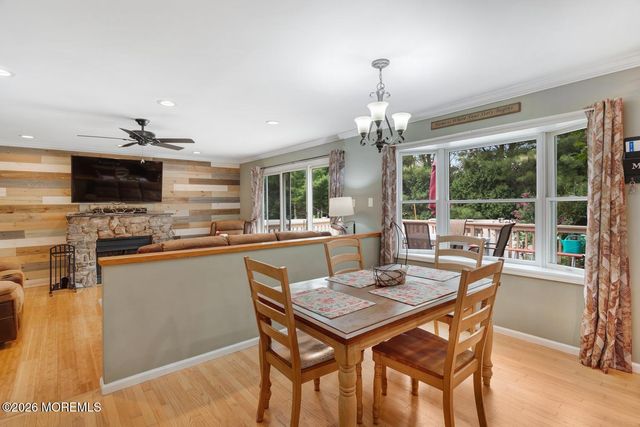 13 High Ridge Road, Little Egg Harbor, NJ 08087