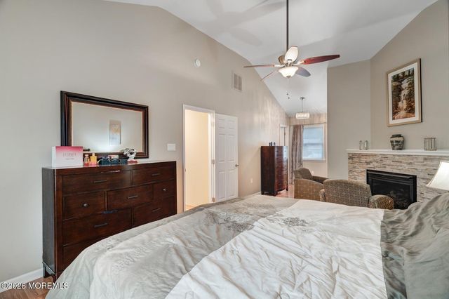 13 High Ridge Road, Little Egg Harbor, NJ 08087