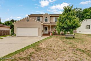 13 High Ridge Road, Little Egg Harbor, NJ 08087