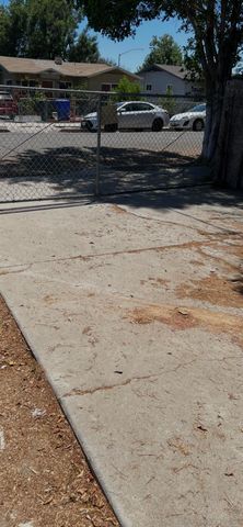 1064 N H, San Bernardino, CA 92410