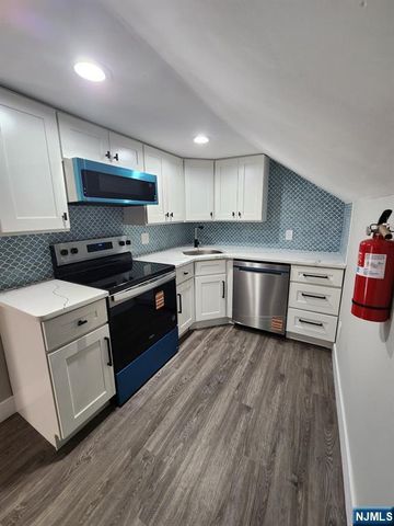 93 Hughes Street 5, Maplewood, NJ 07040