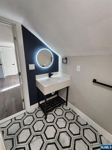 93 Hughes Street 5, Maplewood, NJ 07040