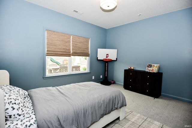 1079 Chesapeake Cove Drive, Lafayette, IN 47909