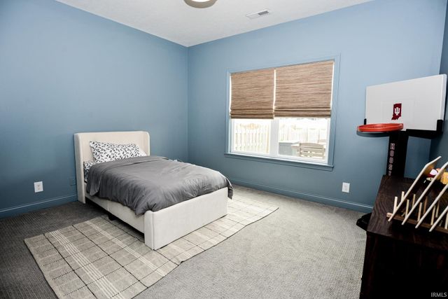 1079 Chesapeake Cove Drive, Lafayette, IN 47909