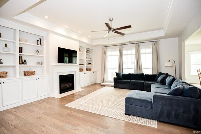 1079 Chesapeake Cove Drive, Lafayette, IN 47909
