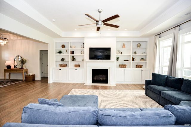 1079 Chesapeake Cove Drive, Lafayette, IN 47909
