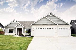 1079 Chesapeake Cove Drive, Lafayette, IN 47909