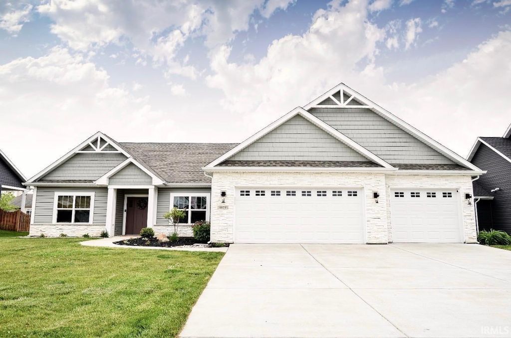 1079 Chesapeake Cove Drive, Lafayette, IN 47909