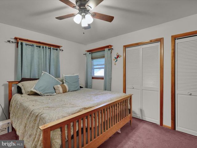 3810 WILLOW GROVE AVE, Reading, PA 19605