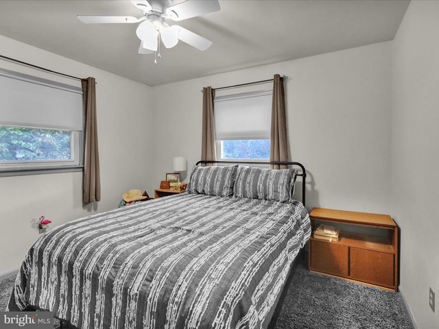 3810 WILLOW GROVE AVE, Reading, PA 19605