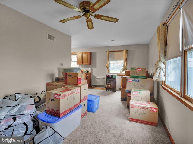 3810 WILLOW GROVE AVE, Reading, PA 19605