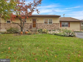 3810 WILLOW GROVE AVE, Reading, PA 19605