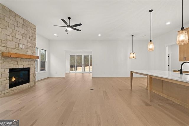 782 Brooke View Drive, Canton, GA 30115