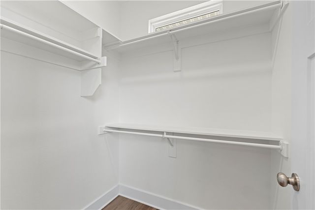 825 Mueller Way, Prairie Grove, AR 72753