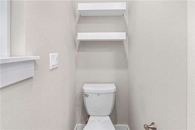 825 Mueller Way, Prairie Grove, AR 72753