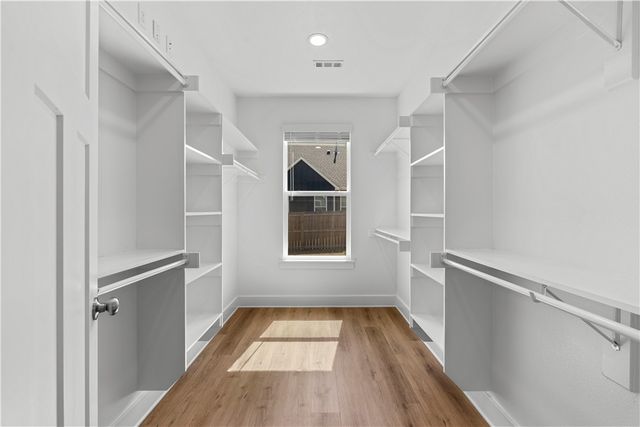 825 Mueller Way, Prairie Grove, AR 72753