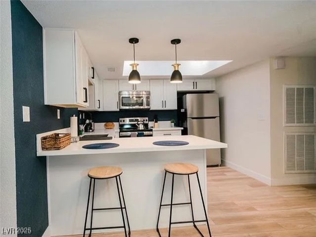 3789 Heritage Avenue, Las Vegas, NV 89121