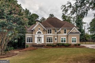 807 Reagan Drive NW, Conyers, GA 30012