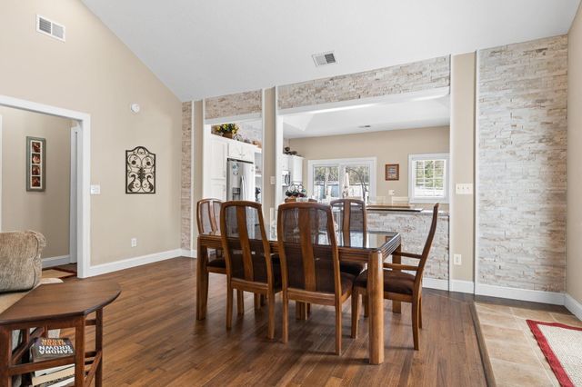 4327 Lakeside Dr., Little River, SC 29566