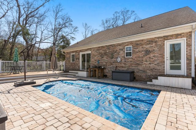 4327 Lakeside Dr., Little River, SC 29566