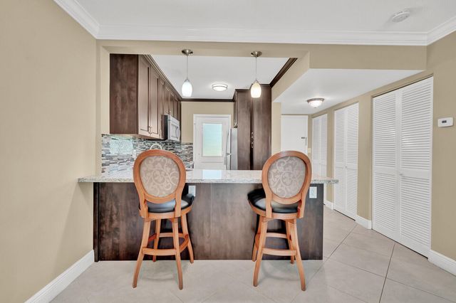 5501 NW 2nd Avenue 111, Boca Raton, FL 33487