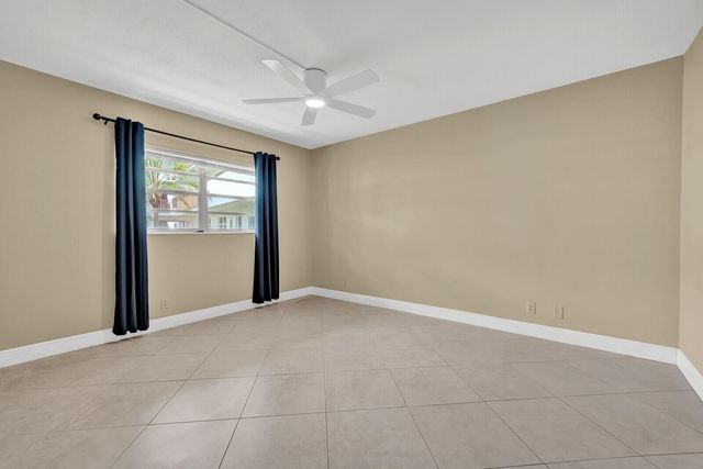 5501 NW 2nd Avenue 111, Boca Raton, FL 33487