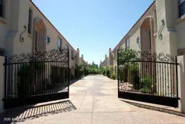 111 W MISSOURI Avenue B, Phoenix, AZ 85013