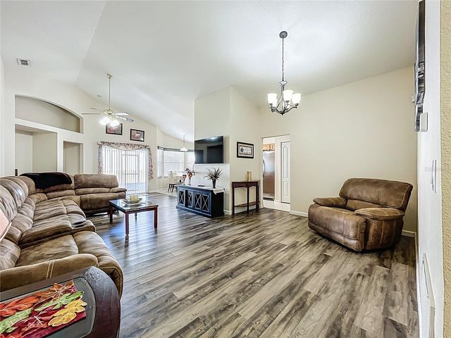 15746 BAY VISTA DRIVE, Clermont, FL 34714