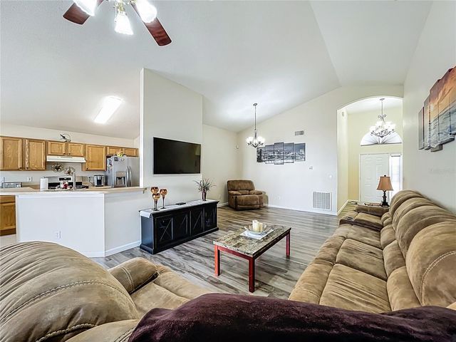 15746 BAY VISTA DRIVE, Clermont, FL 34714