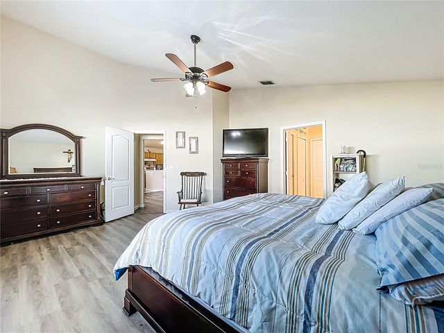 15746 BAY VISTA DRIVE, Clermont, FL 34714