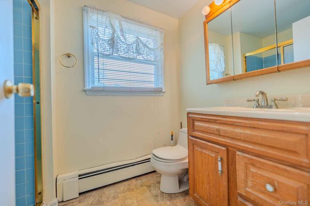 21 Madeley Lane, Stony Brook, NY 11790