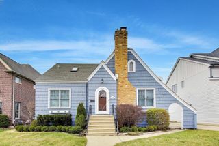 277 E Oneida Avenue, Elmhurst, IL 60126