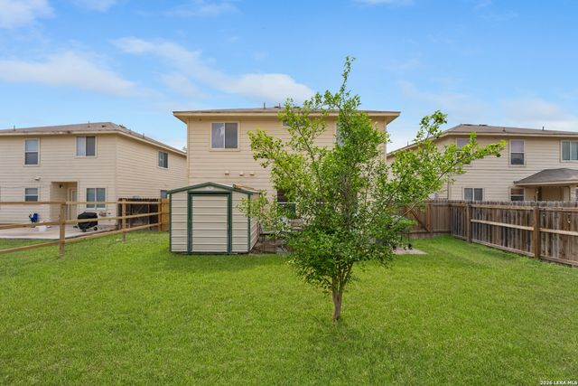 10302 Buescher Ln, San Antonio, TX 78223